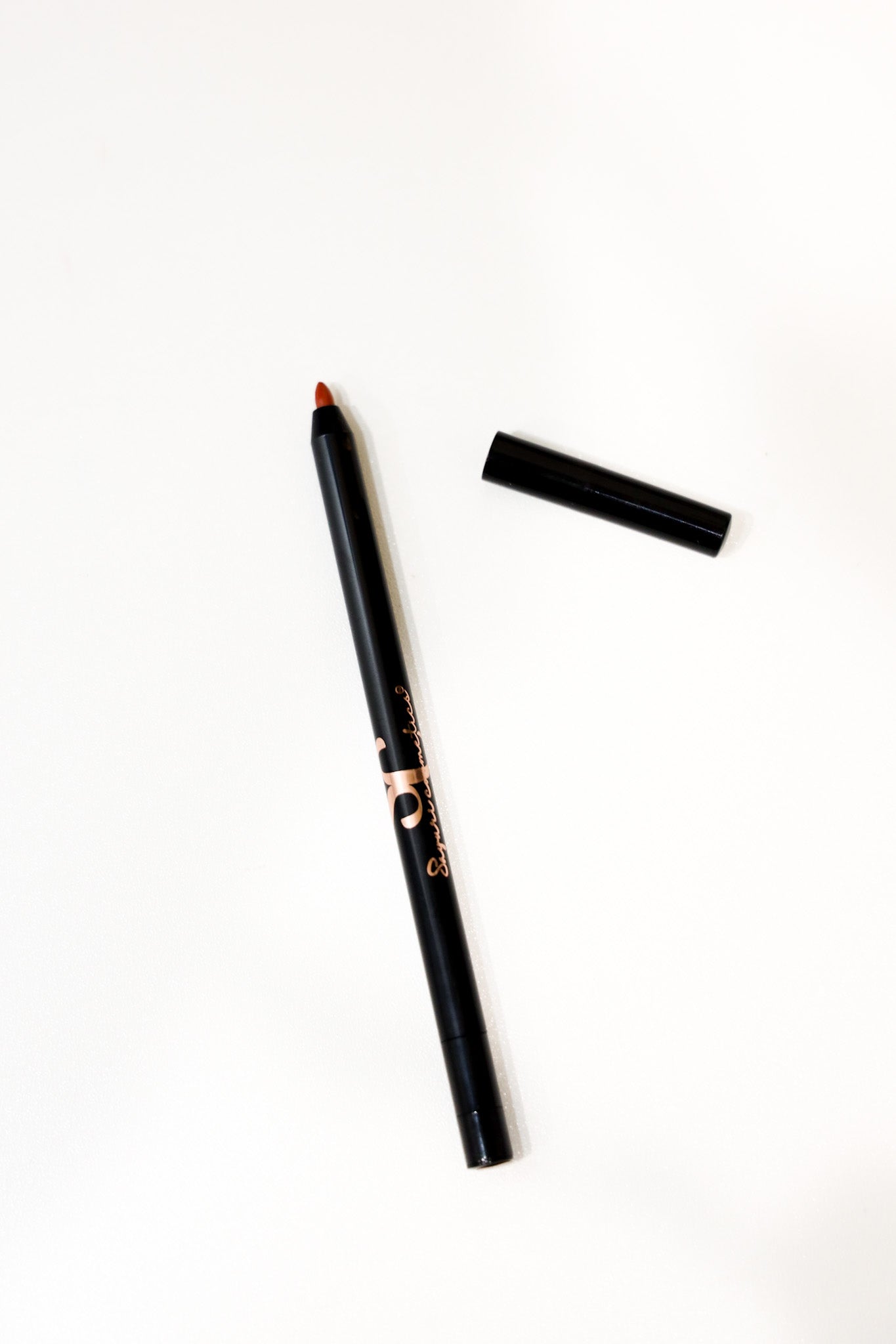 Know It all Lip Liner